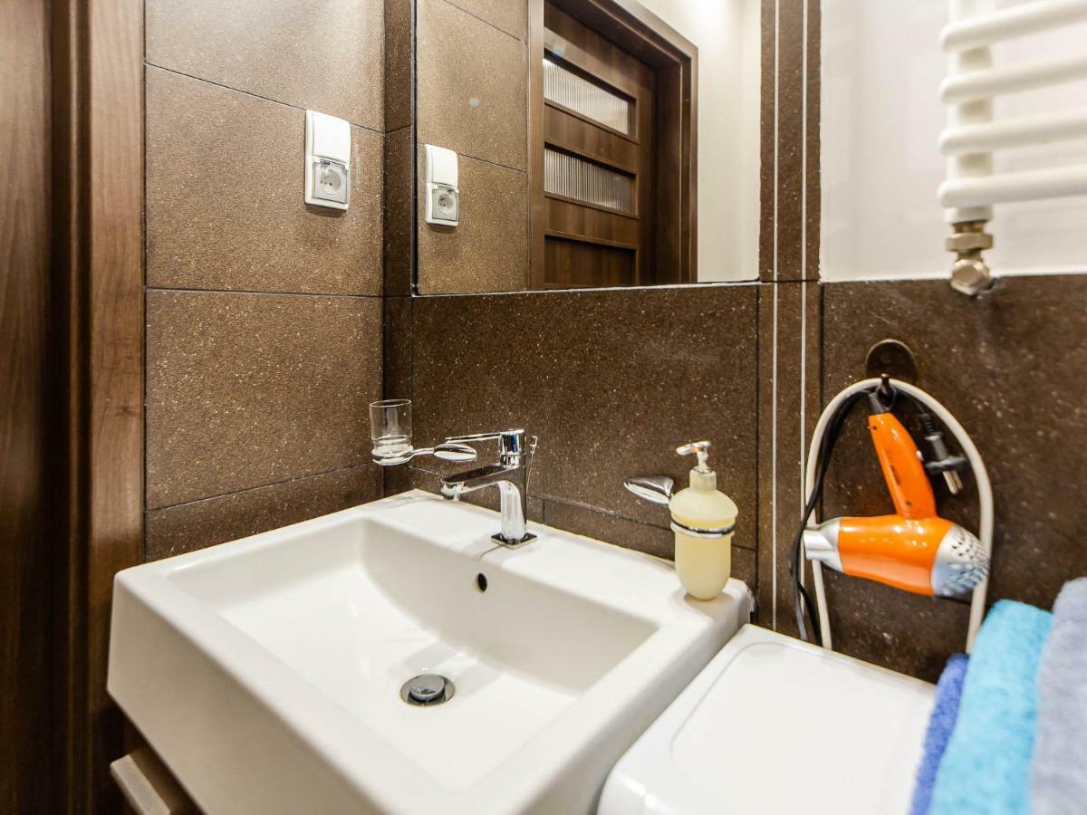 Apartament Pomaranczowy Z Basenem,Sauna-Blisko Morza. Kołobrzeg Kültér fotó