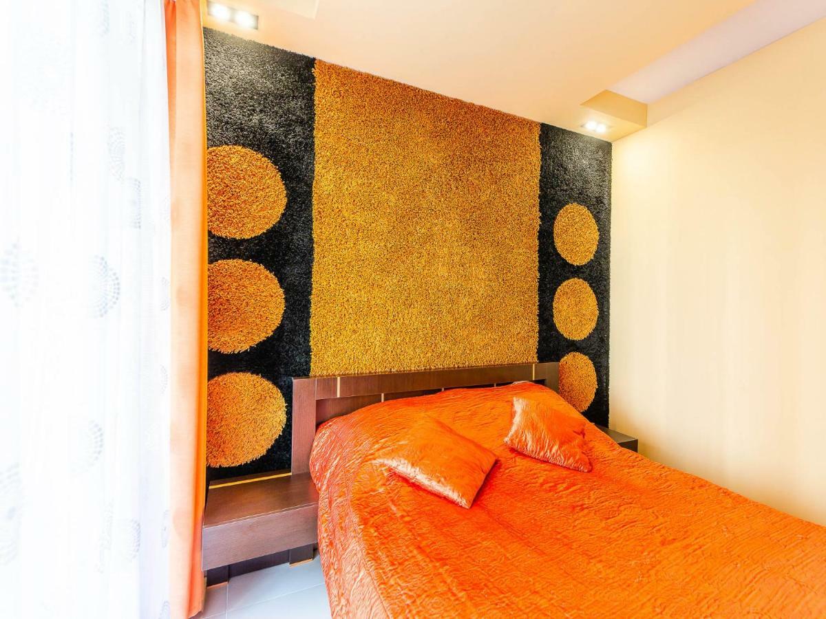 Apartament Pomaranczowy Z Basenem,Sauna-Blisko Morza. Kołobrzeg Kültér fotó